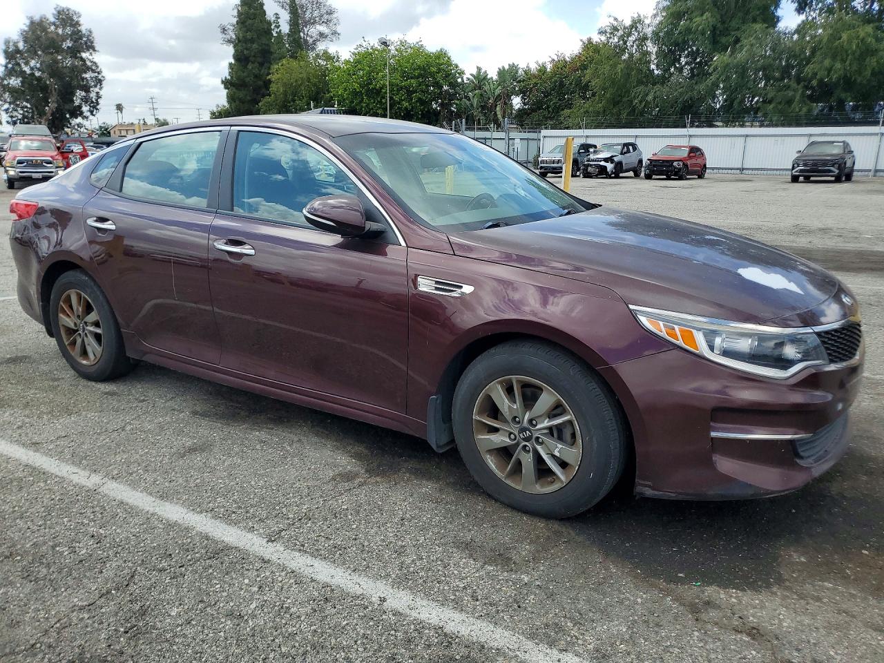 Kia Optima Lx