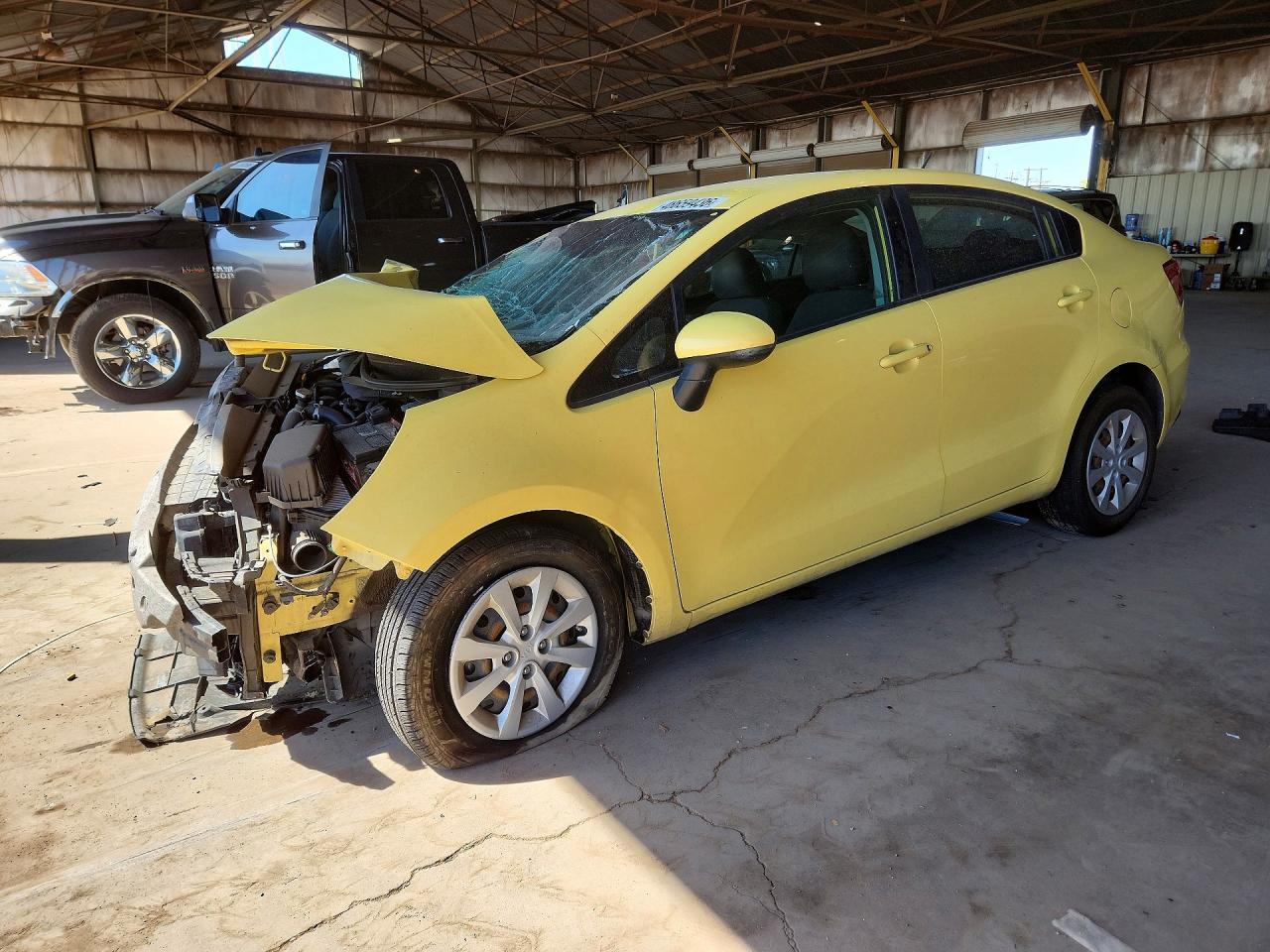 Salvage Kia Rio Image