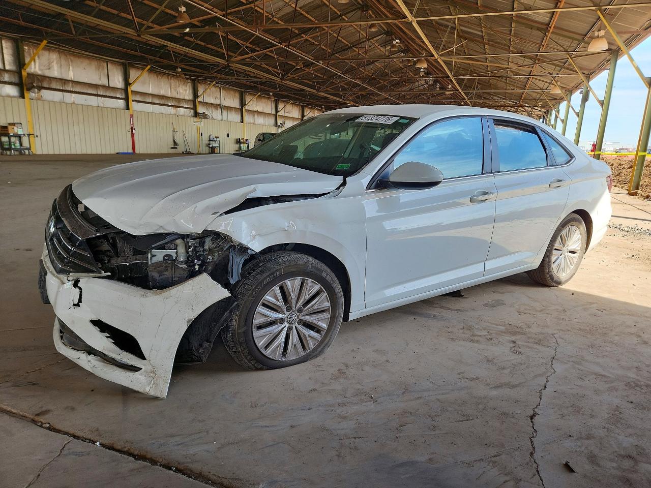 Salvage Volkswagen Jetta Image