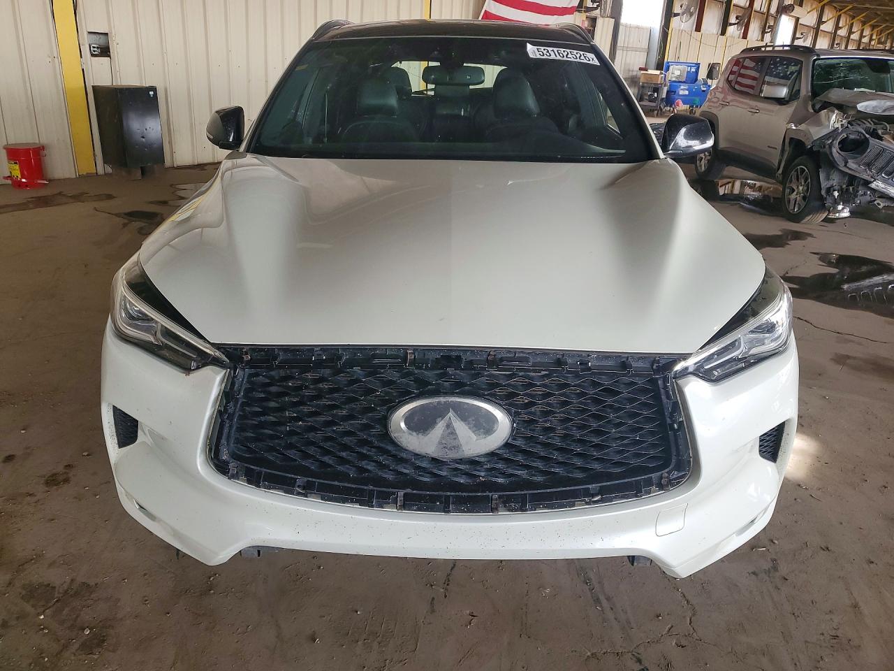 INFINITI Qx Luxe