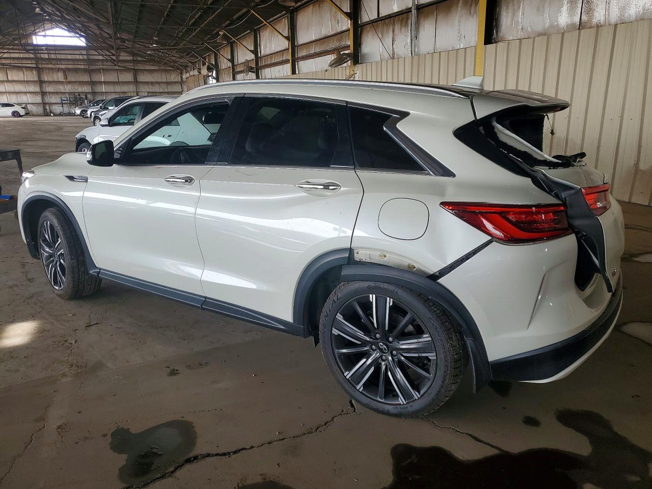 INFINITI Qx Luxe