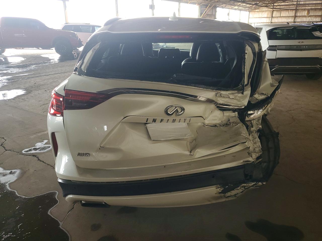 INFINITI Qx Luxe