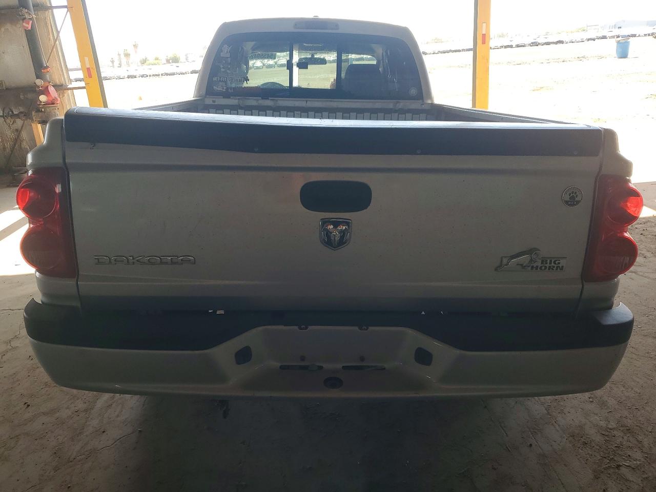 Dodge Dakota Sxt