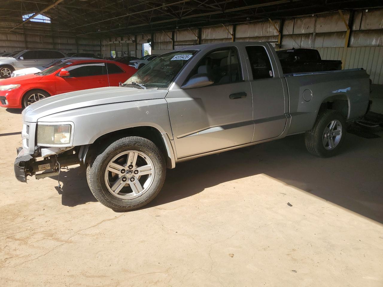 Salvage Dodge Dakota Image