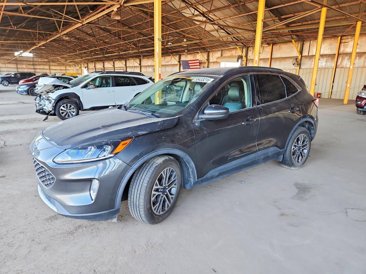 Salvage Ford Escape Image