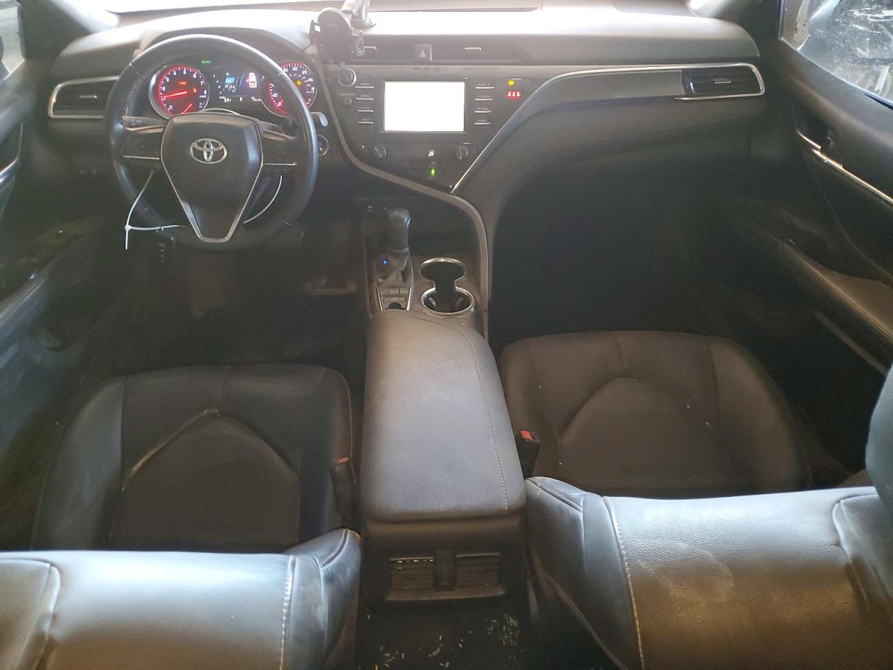 Toyota Camry Xse