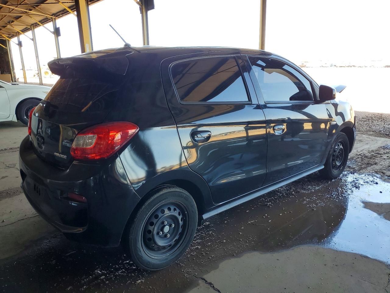 Mitsubishi Mirage Es