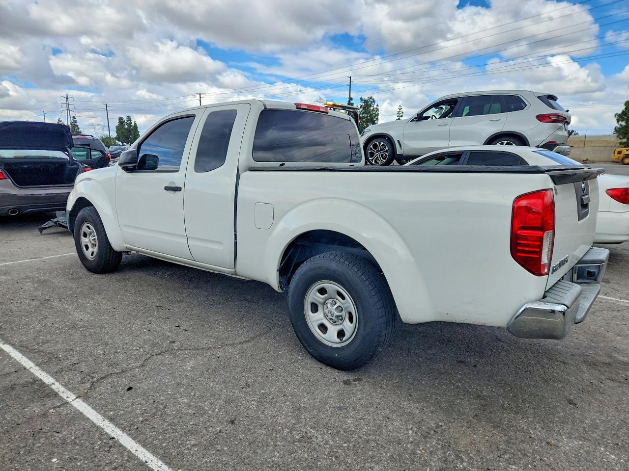 Nissan Frontier S