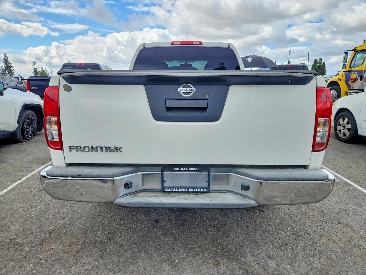 Nissan Frontier S
