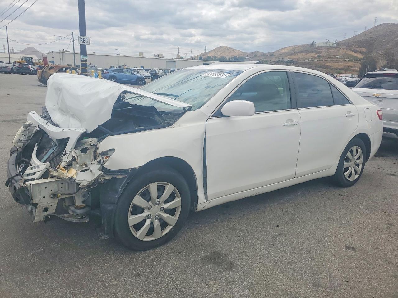 Salvage Toyota Camry Image