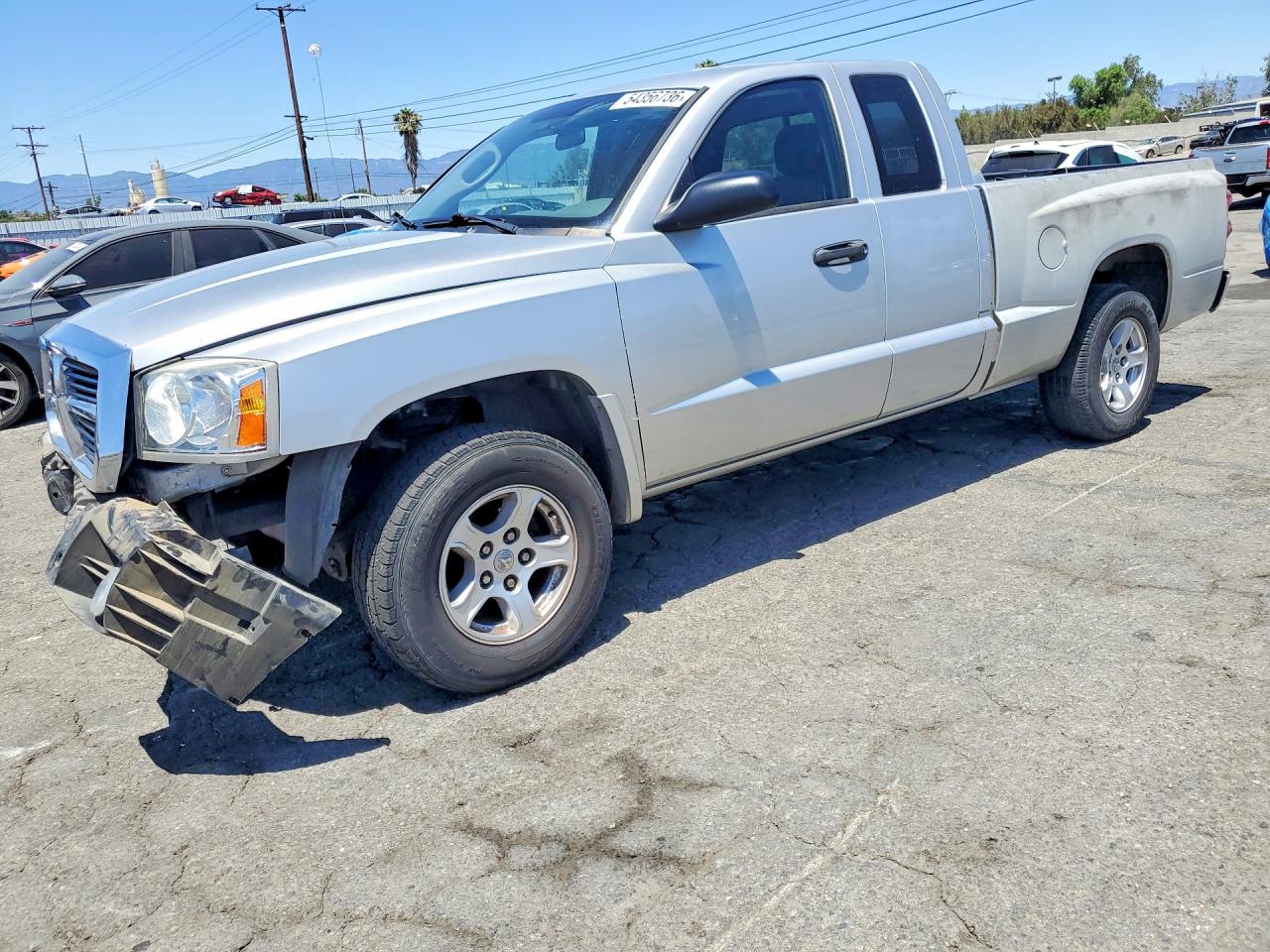 Salvage Dodge Dakota Image