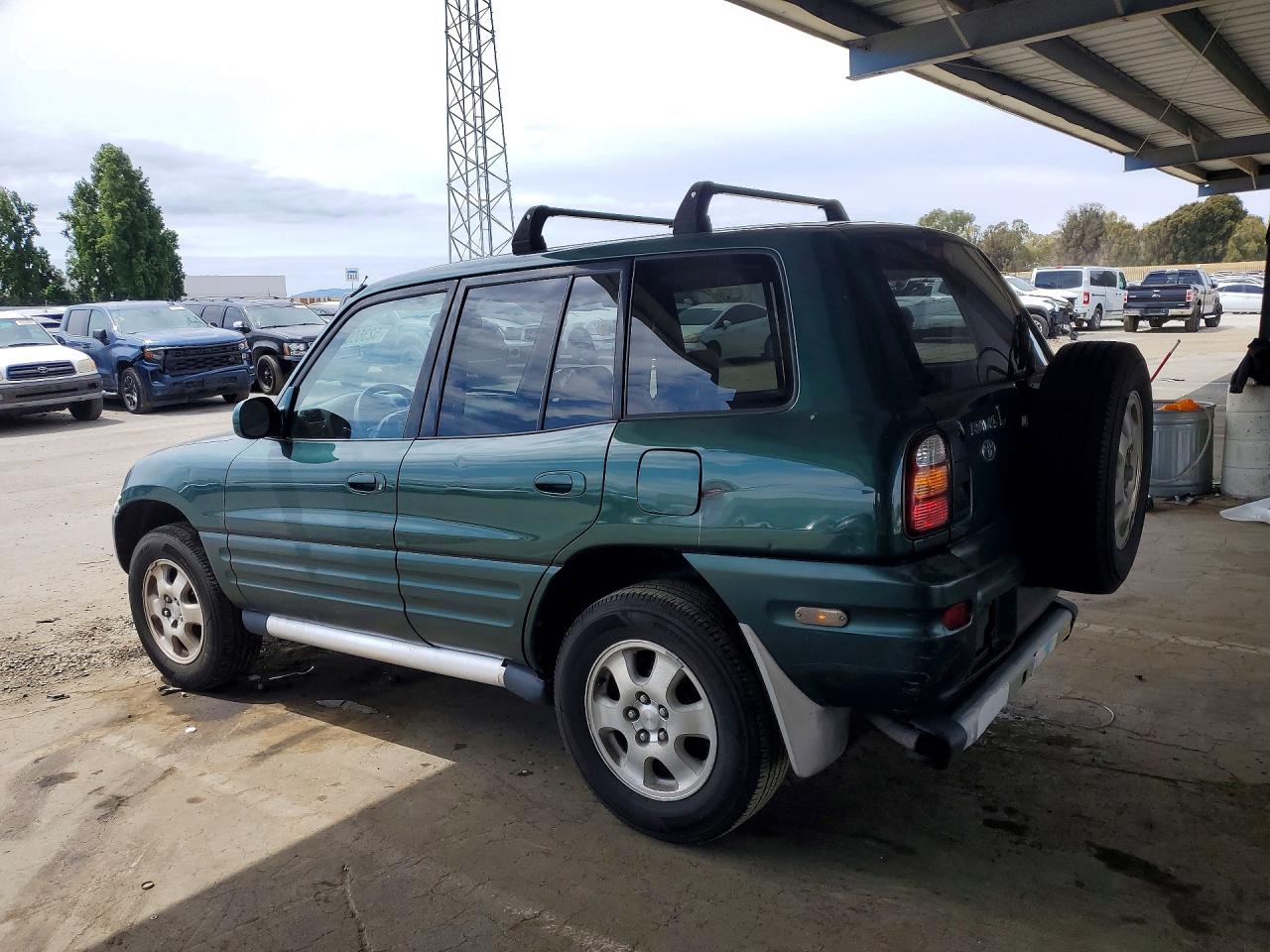 Toyota RAV4 Base