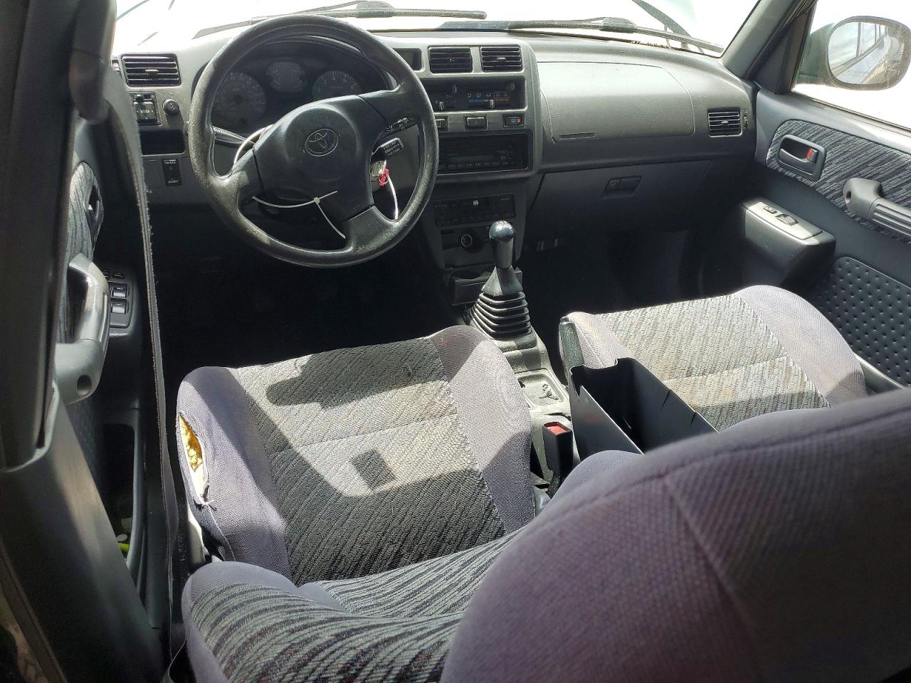 Toyota RAV4 Base
