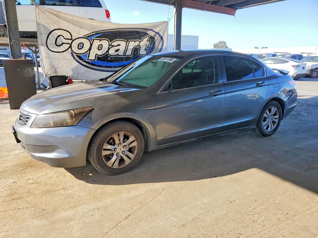 Salvage Honda Accord Image