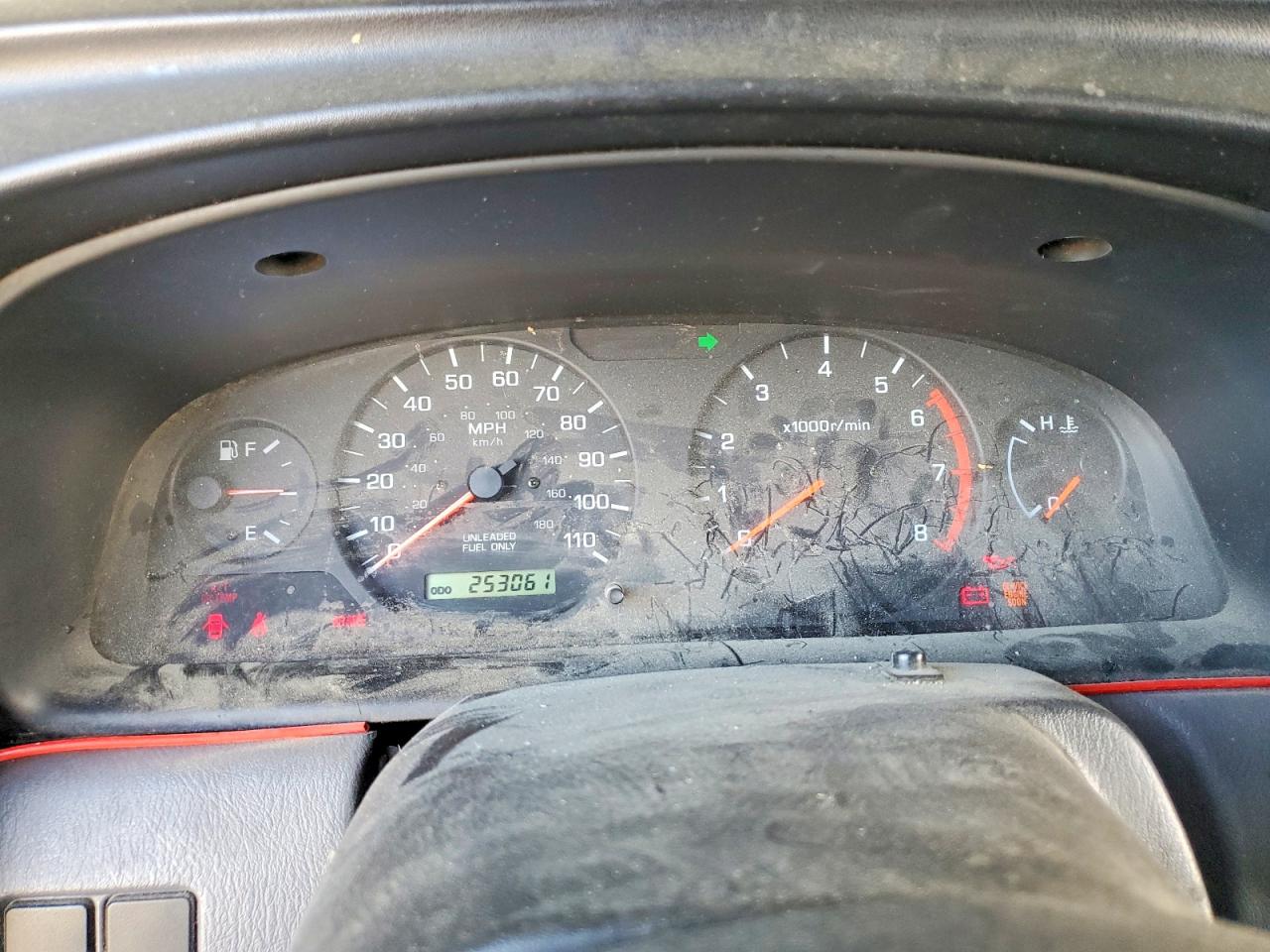 Nissan Frontier Xe