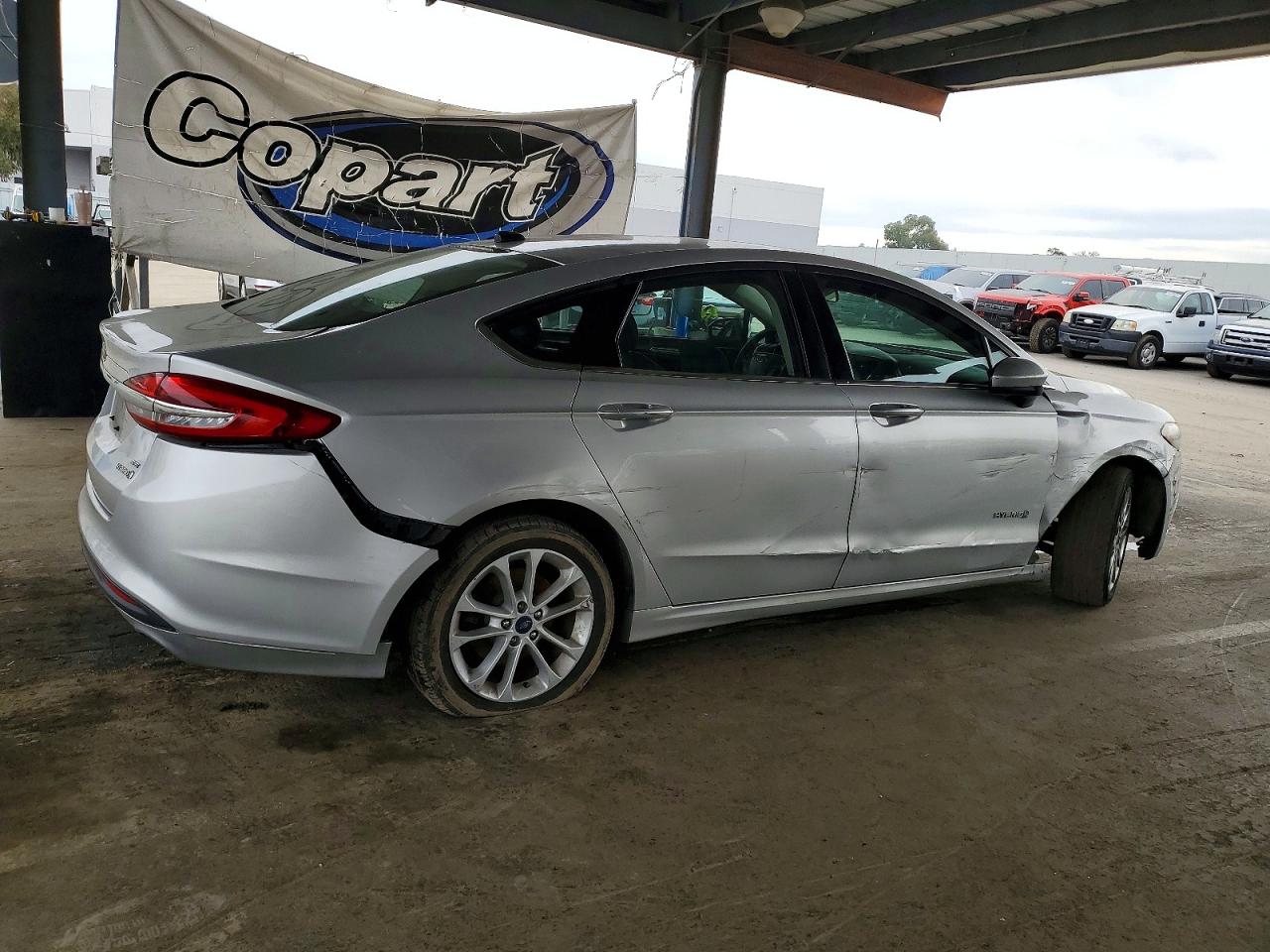 Ford Fusion Se Hybrid