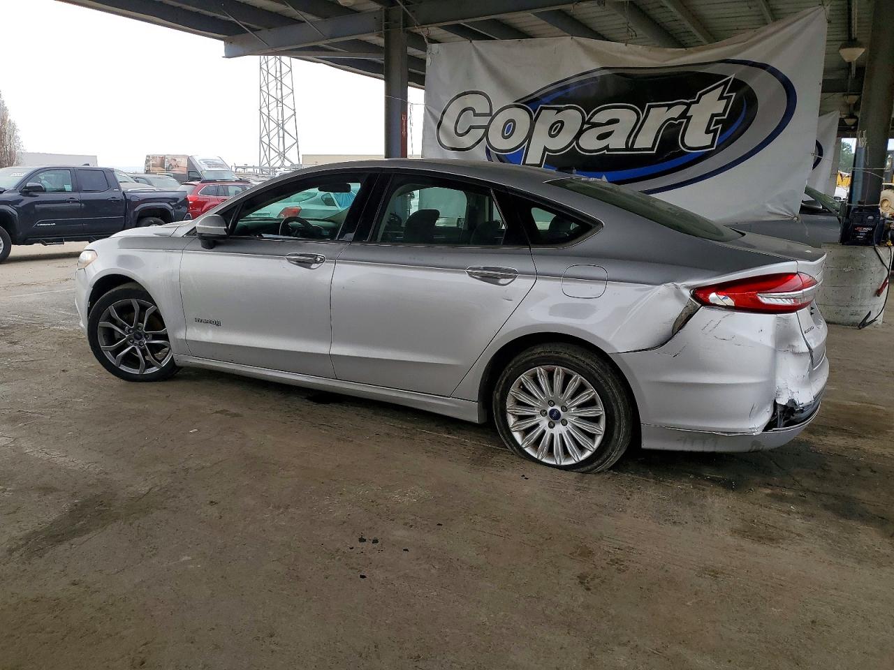 Ford Fusion Se Hybrid