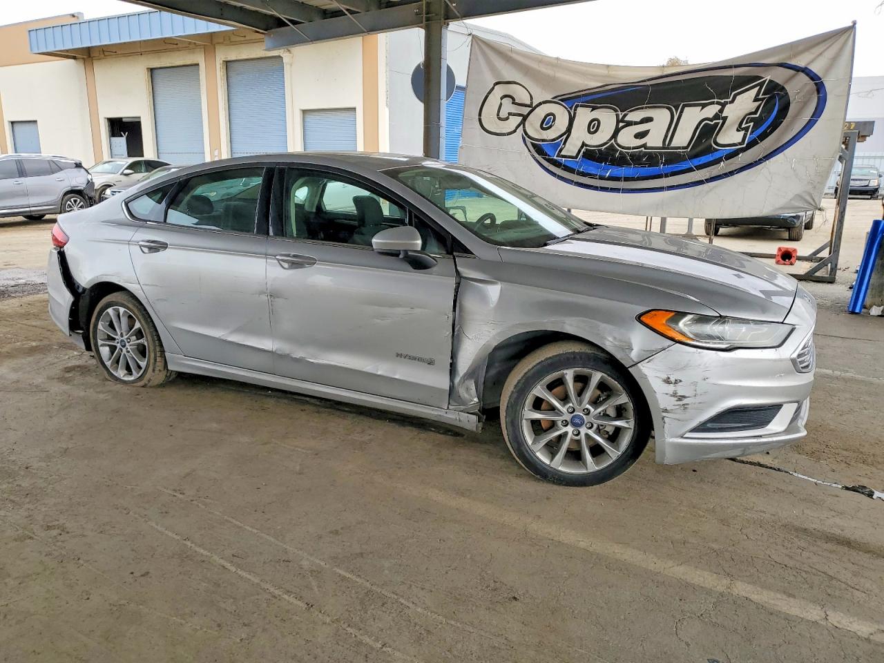 Ford Fusion Se Hybrid