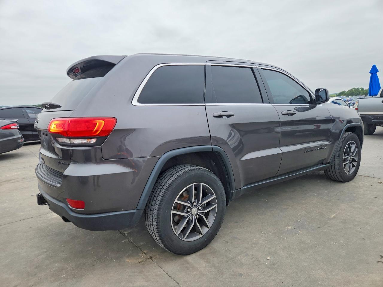 Jeep Cherokee Laredo