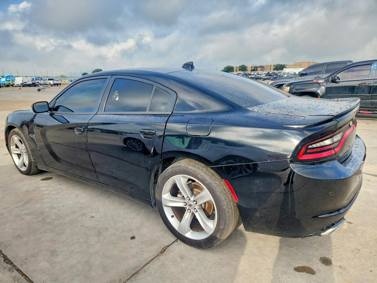 Dodge Charger R