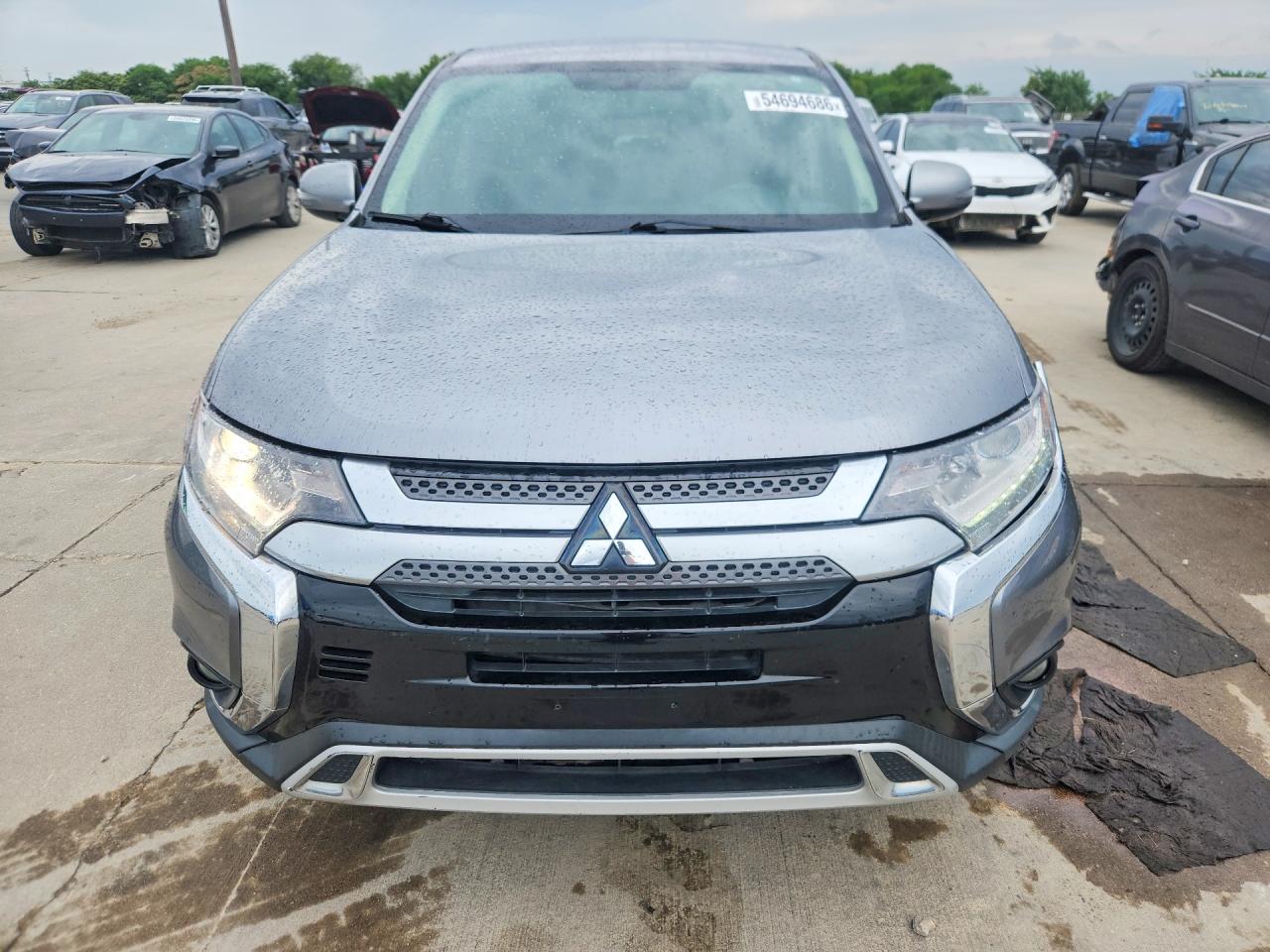 Mitsubishi Outlander Se