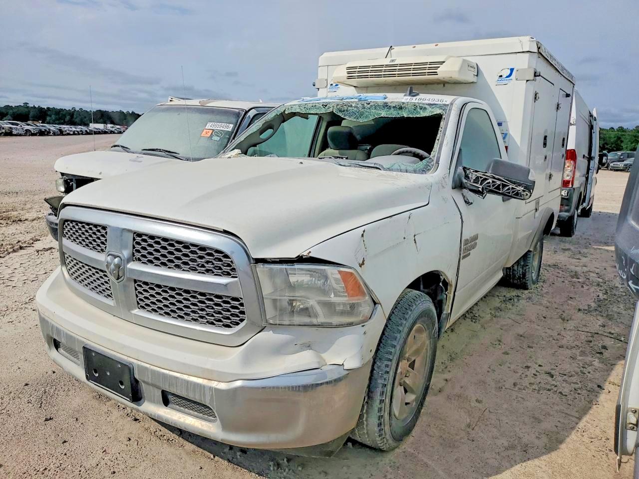 Salvage Ram 1500 Image