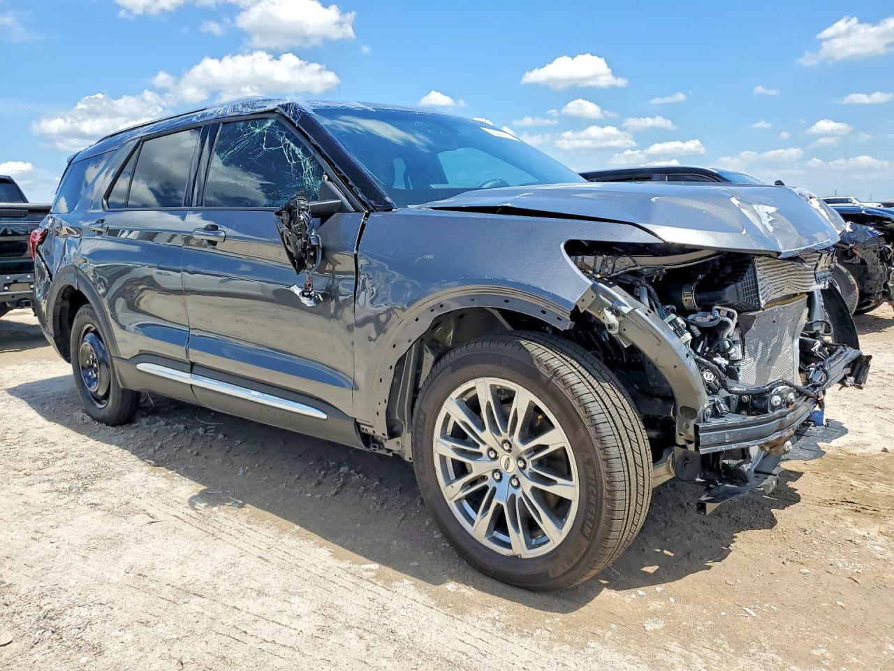 Ford Explorer Platinum