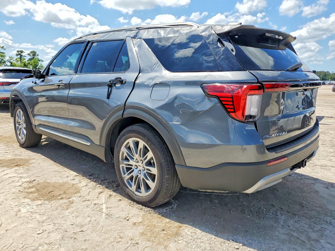 Ford Explorer Platinum