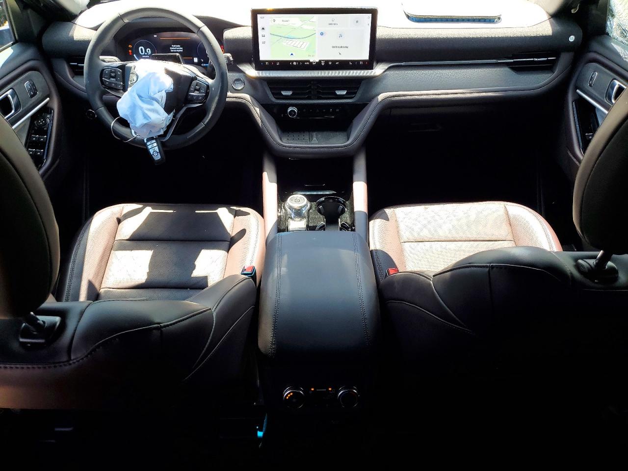 Ford Explorer Platinum