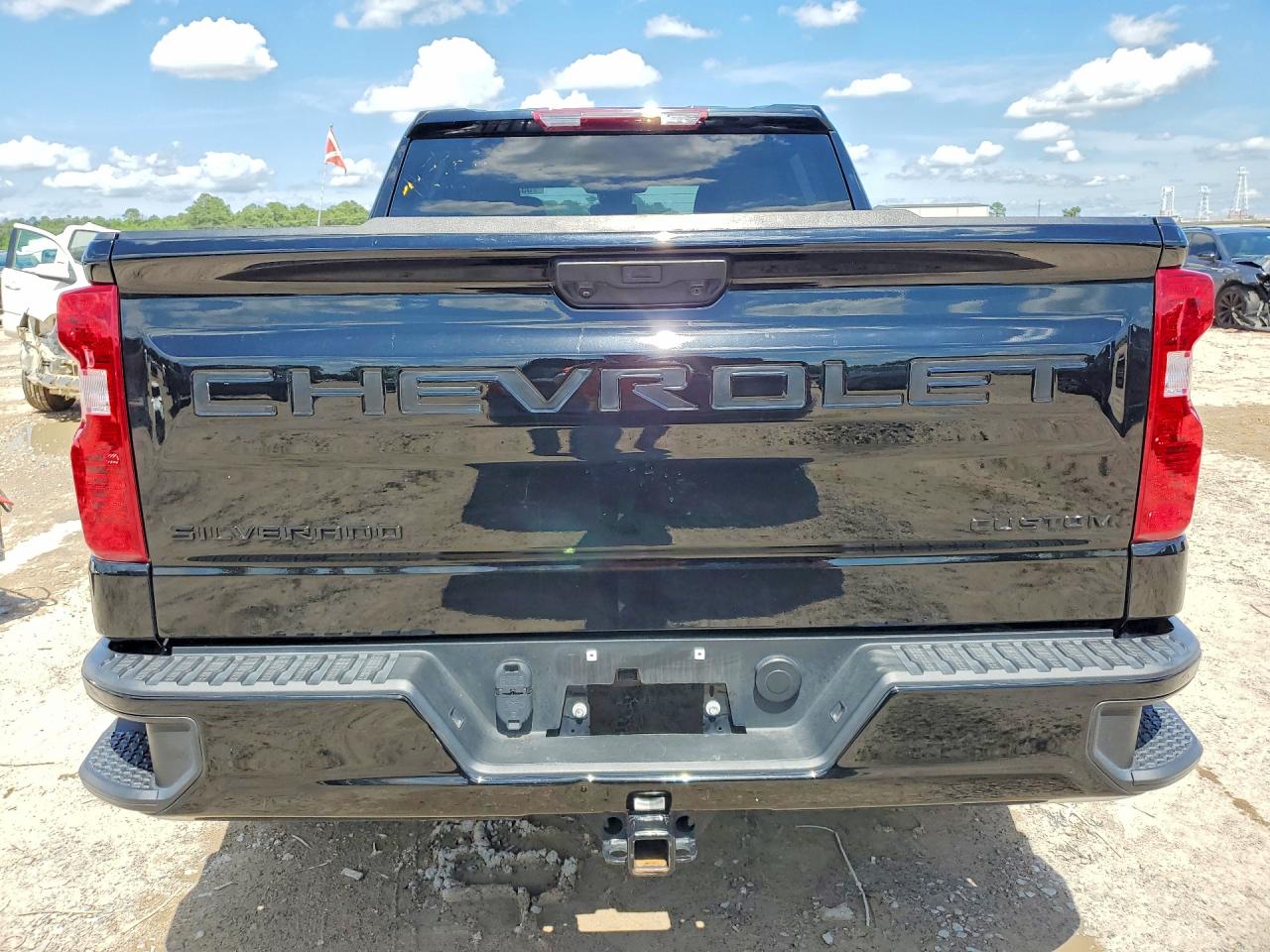 Chevrolet Silverado C1500 Custom