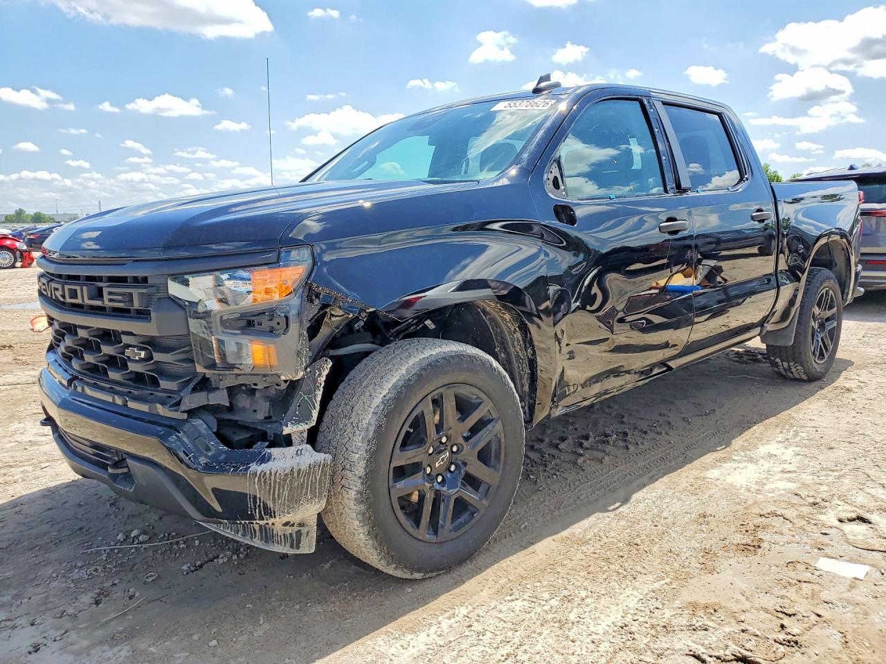 Salvage Chevrolet Silverado Image