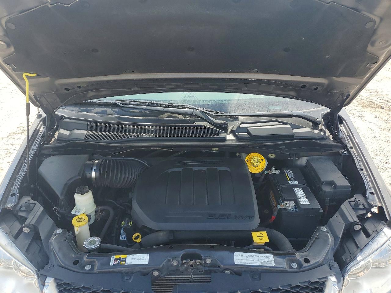 Dodge Caravan Sxt