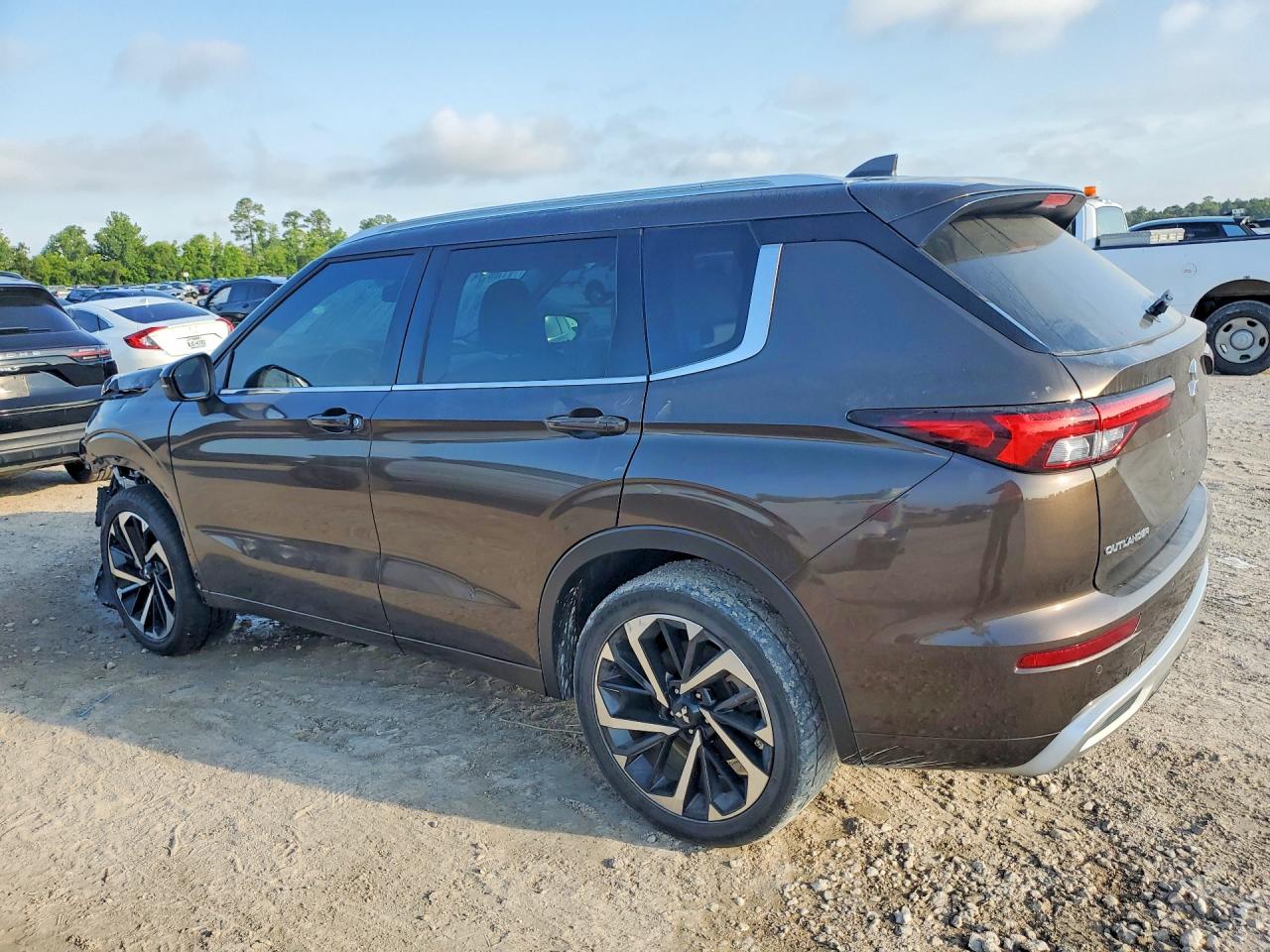 Mitsubishi Outlander Sel