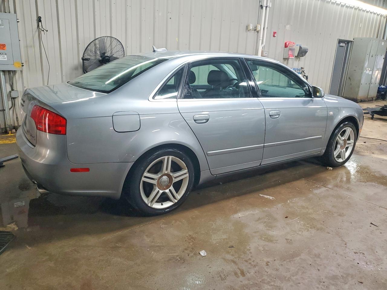Audi A4 2.0t Quattro