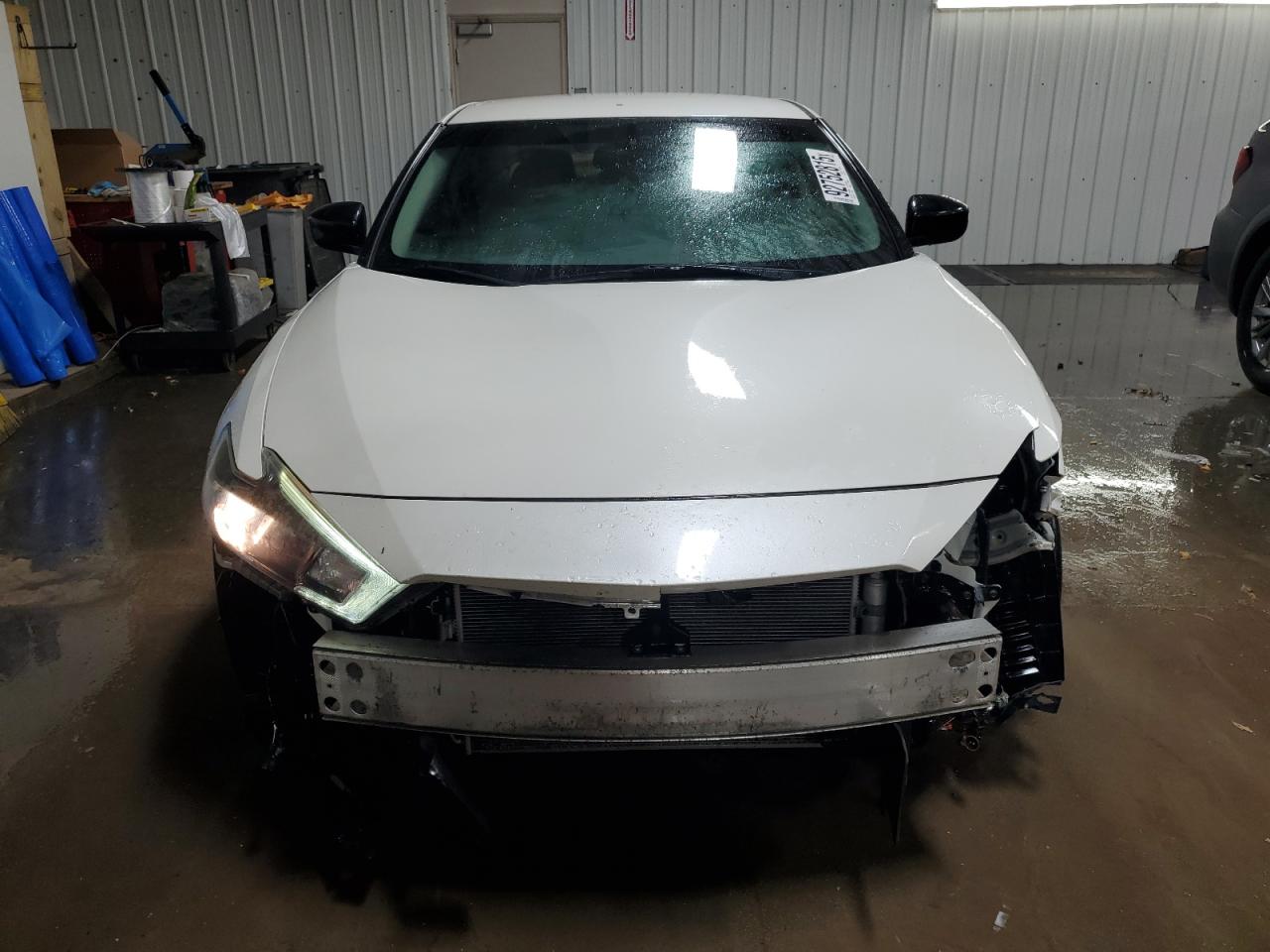 Nissan Maxima