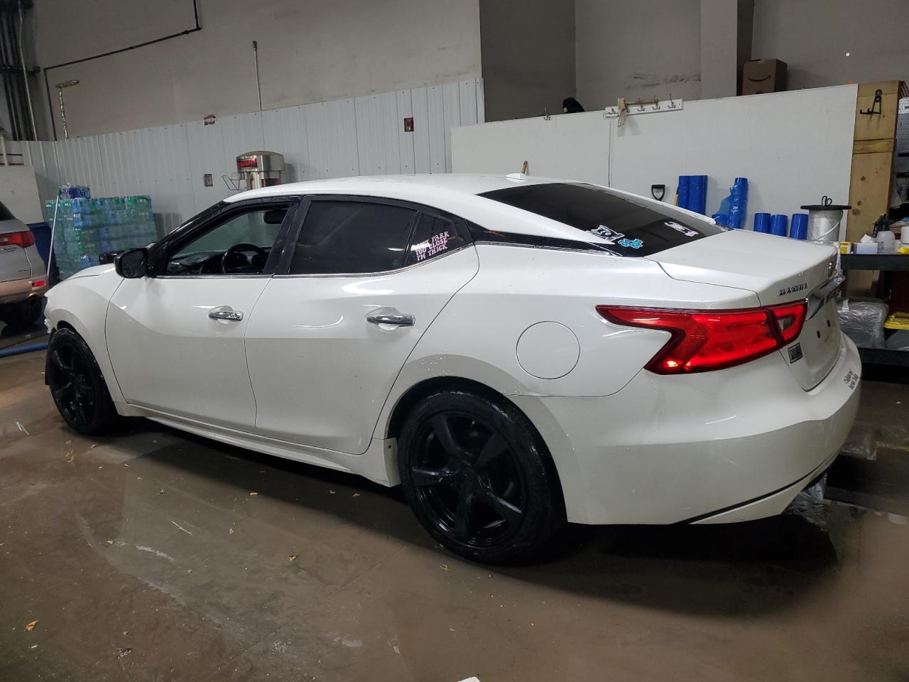 Nissan Maxima