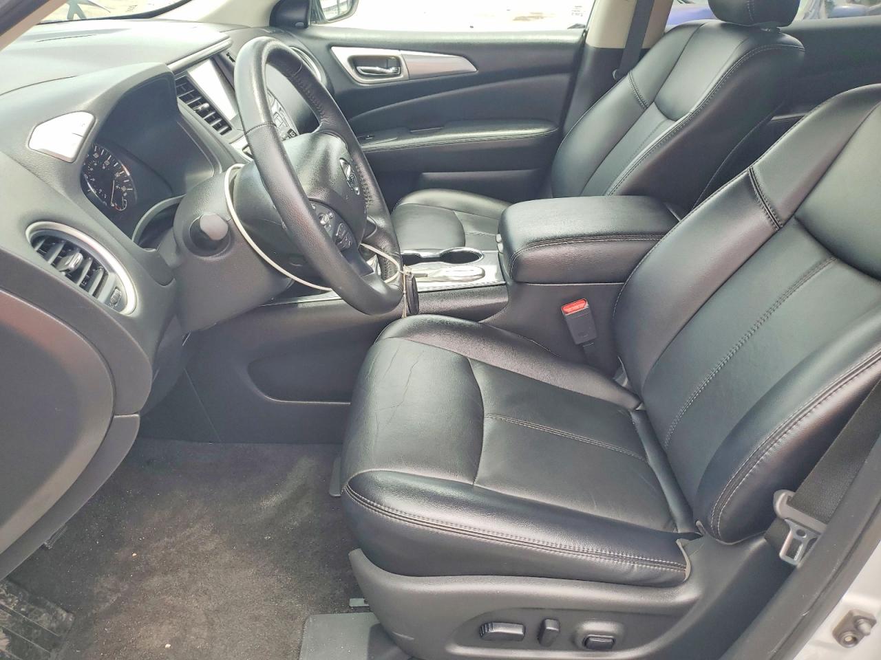 Nissan Pathfinder Sl