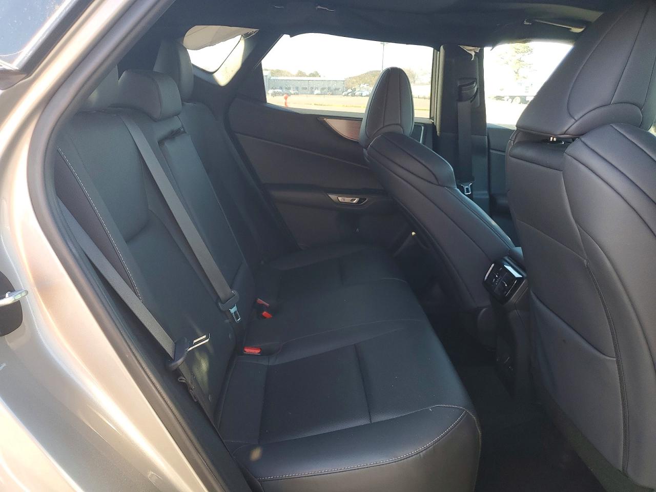 Lexus NX 350