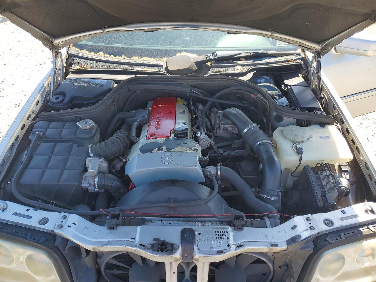 Mercedes-Benz C-Class 230