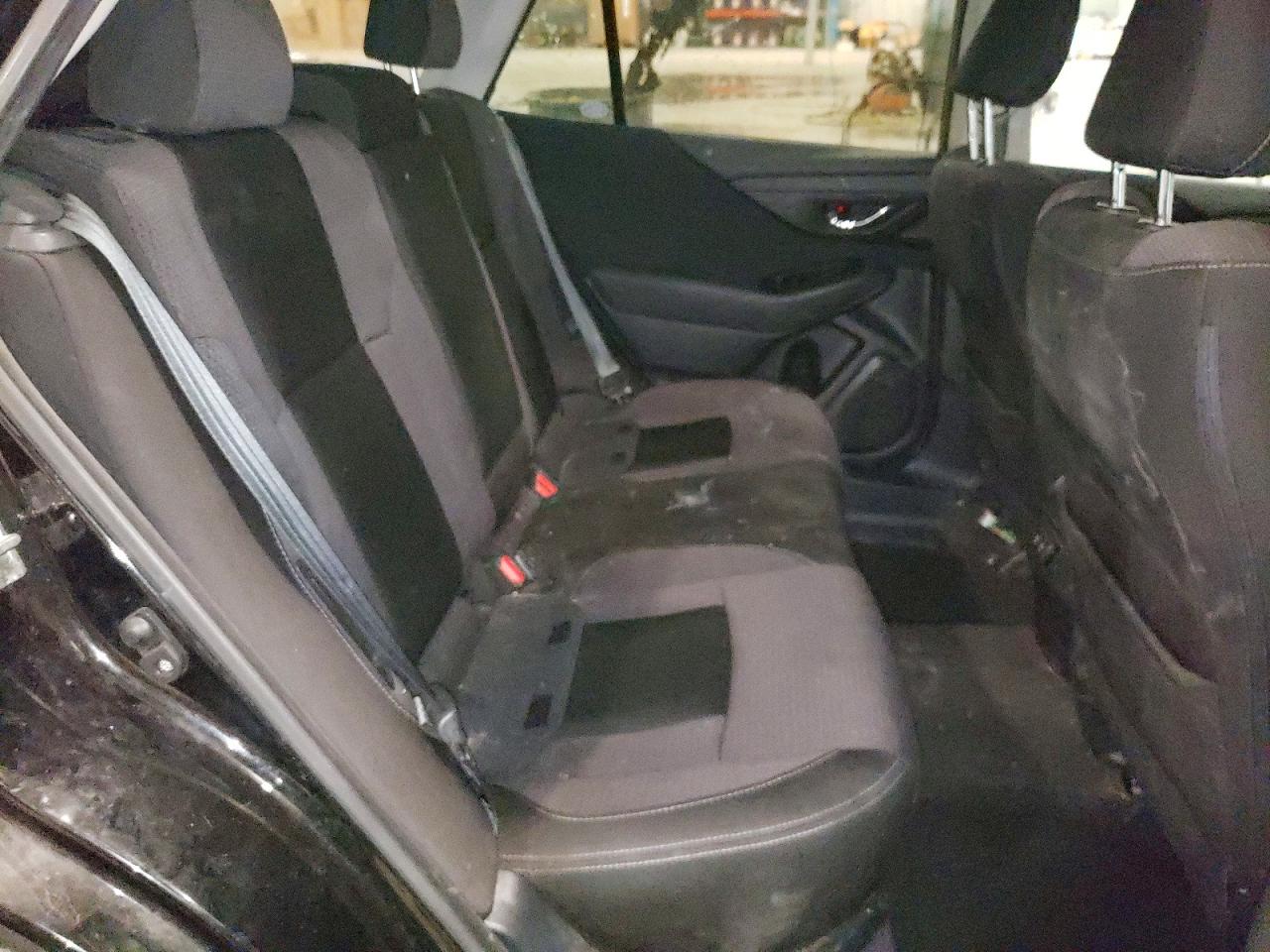 Subaru Outback Premium