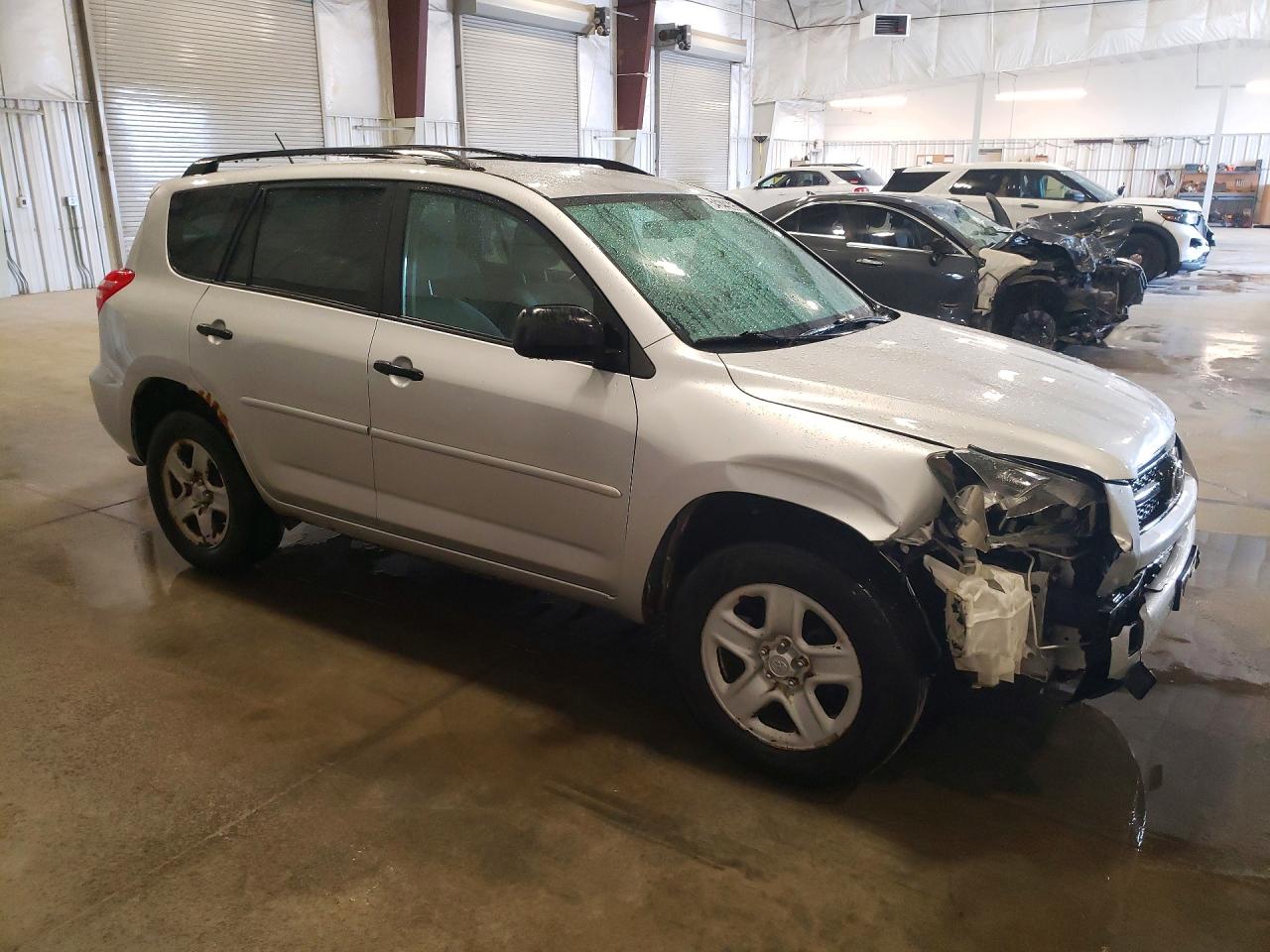 Toyota RAV4 Base