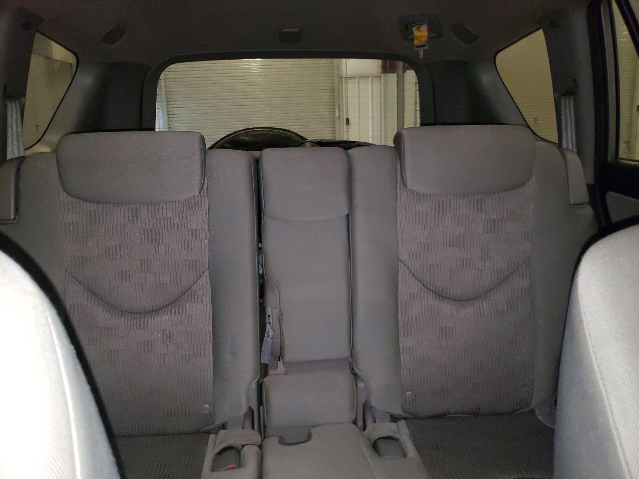 Toyota RAV4 Base