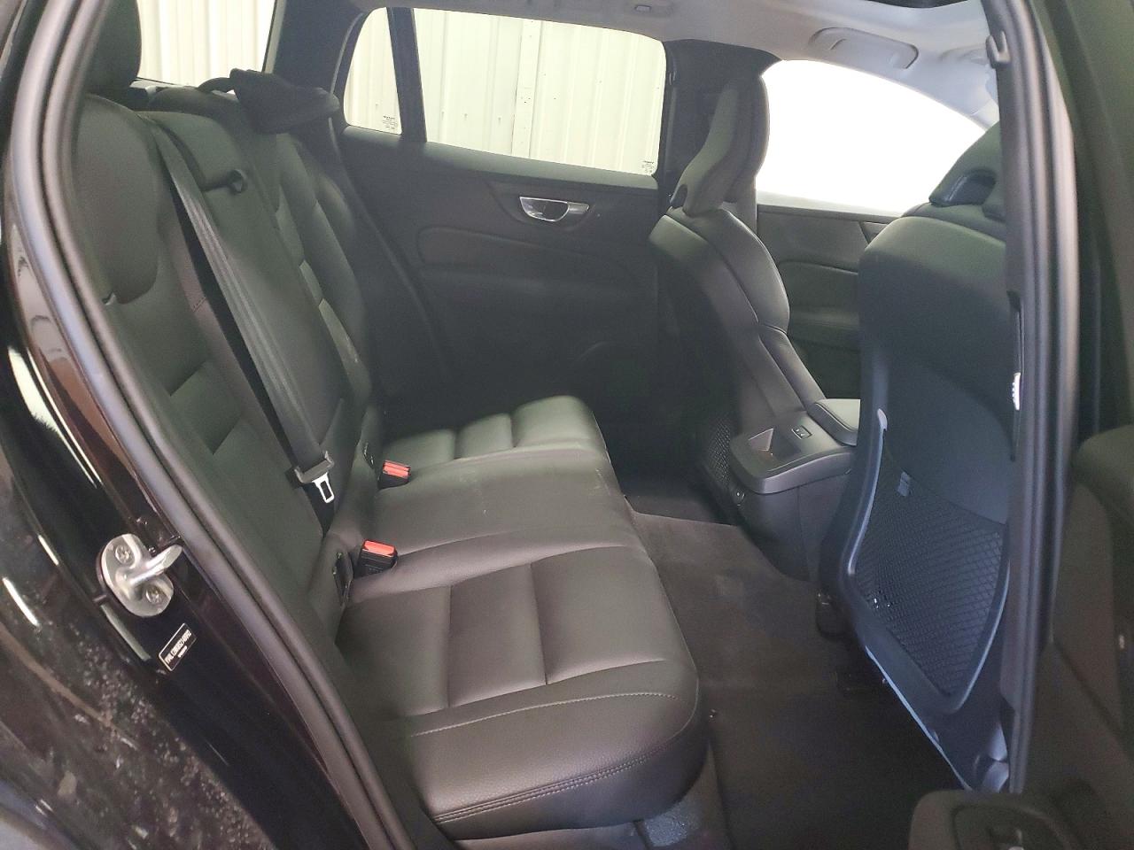Volvo V60 Plus