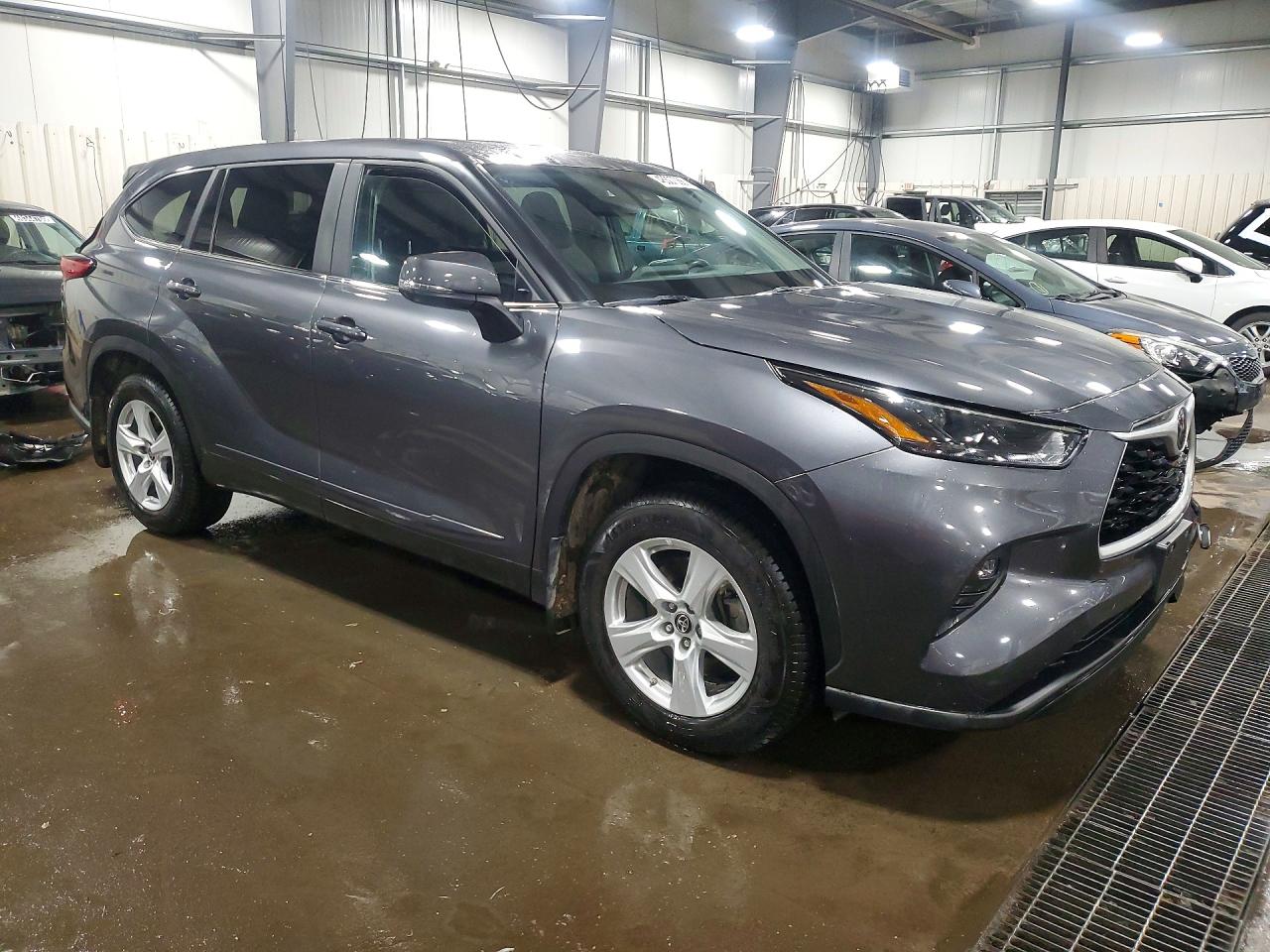 Toyota Highlander Le