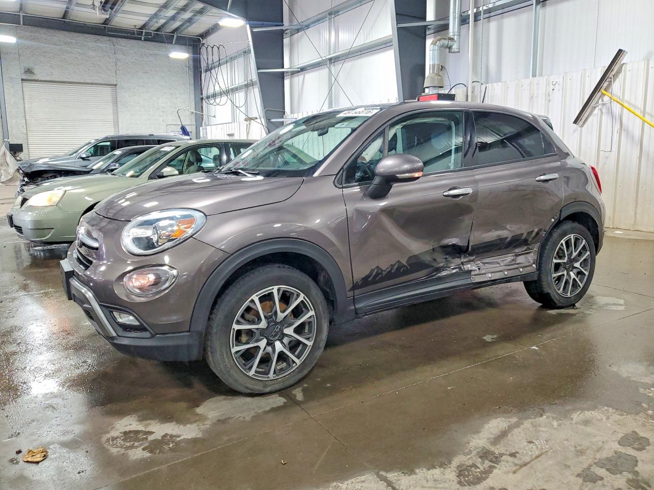 Salvage FIAT 500 Image