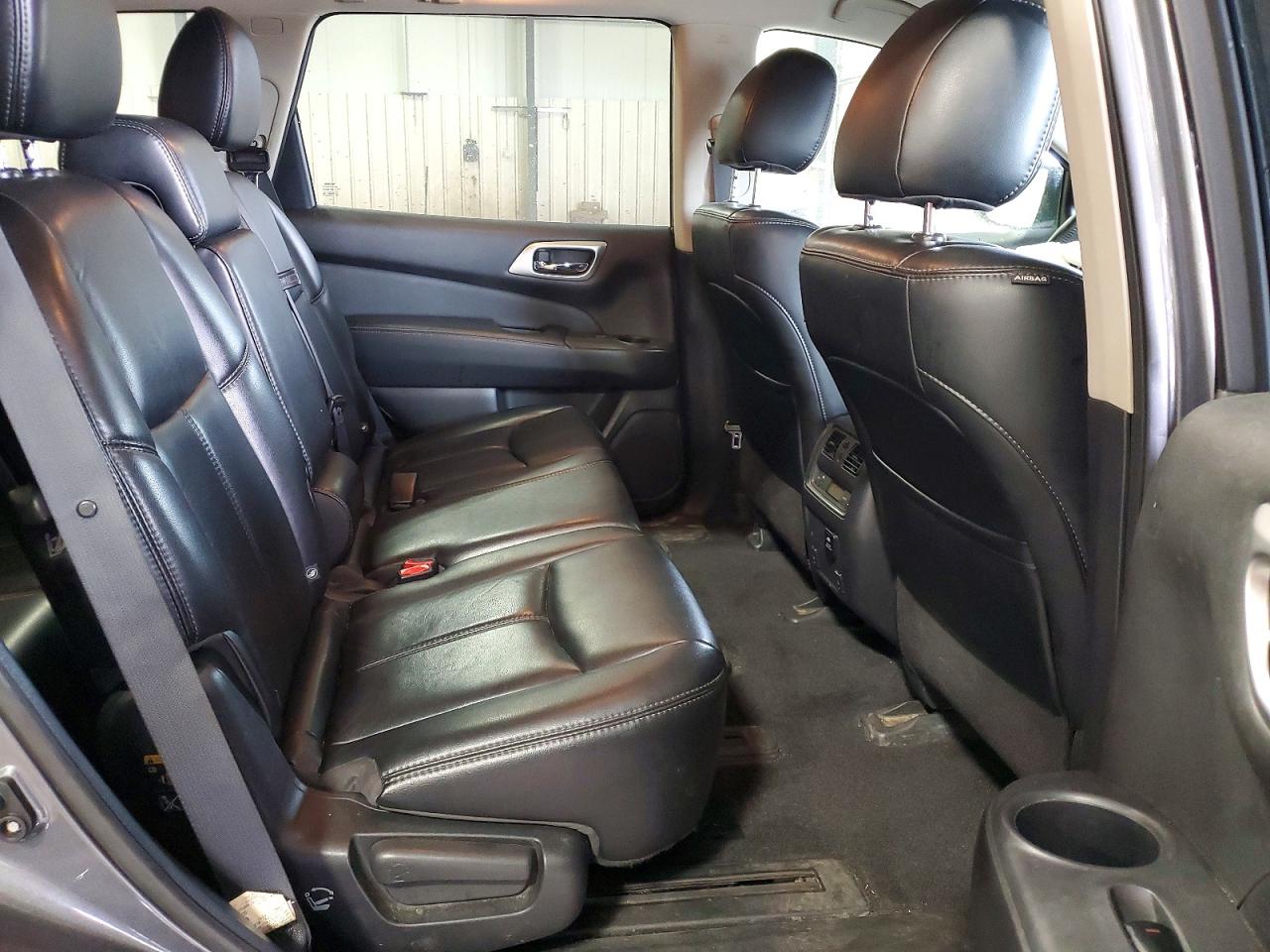 Nissan Pathfinder Sl