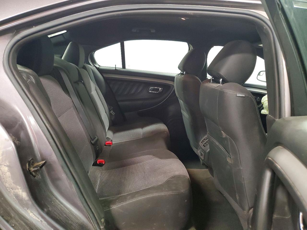 Ford Taurus Sel
