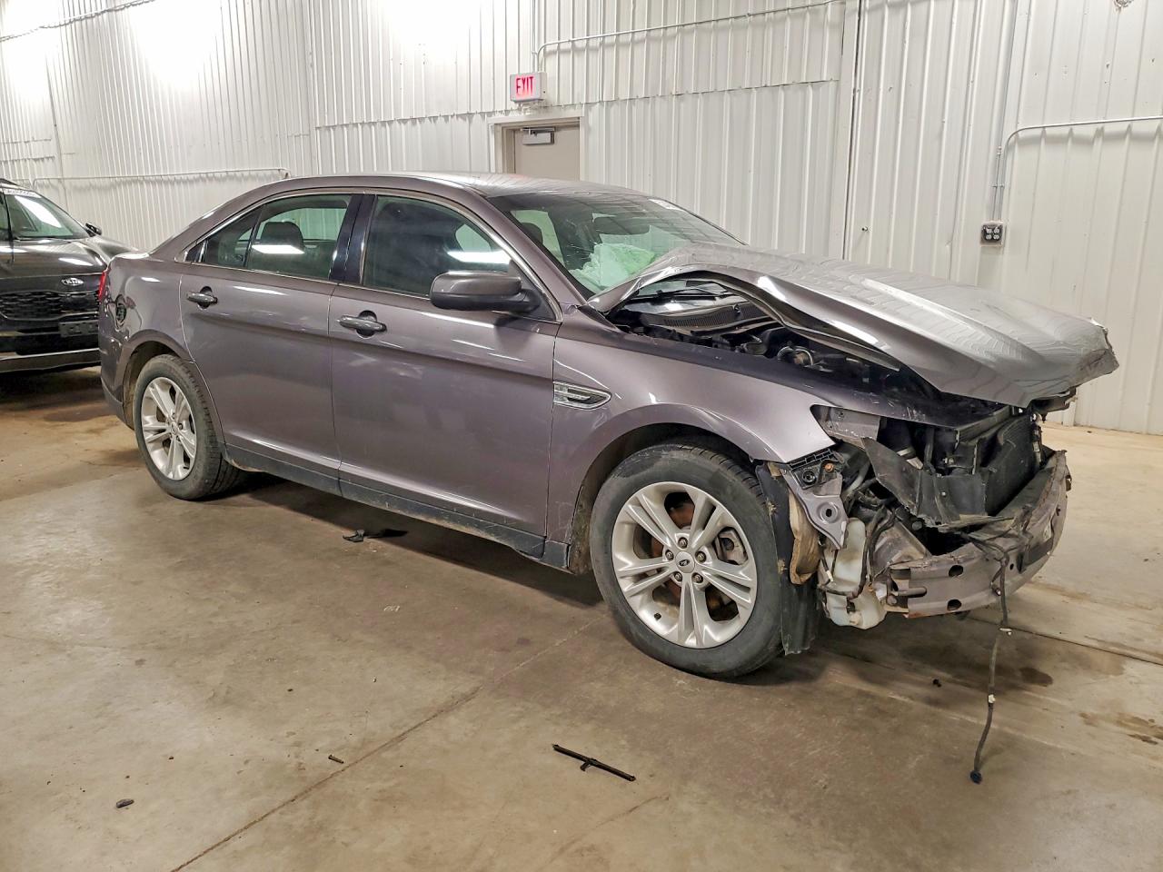 Ford Taurus Sel