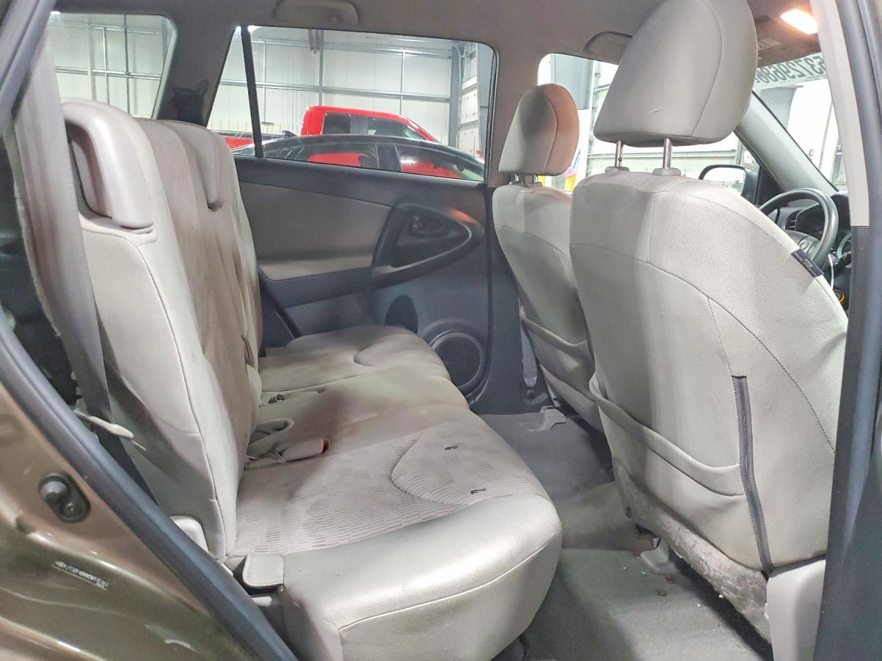 Toyota RAV4 Base
