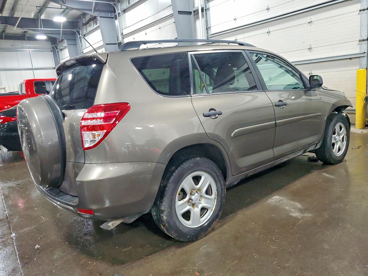 Toyota RAV4 Base